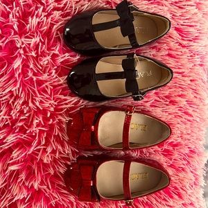 Two pairs of baby girl 👧🏻 shoes 🥿💗